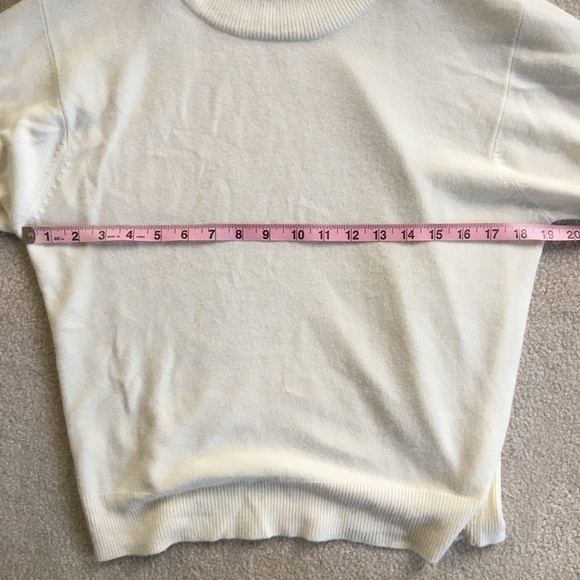 Sag Harbor Long Sleeve Chico Sweater - Size: M - Picture 6 of 7